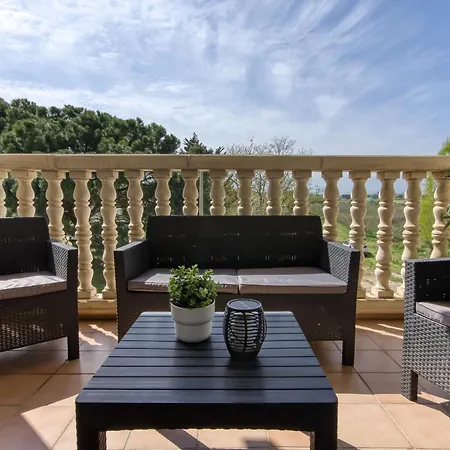 Puigmal By Interhome Daire Empuriabrava